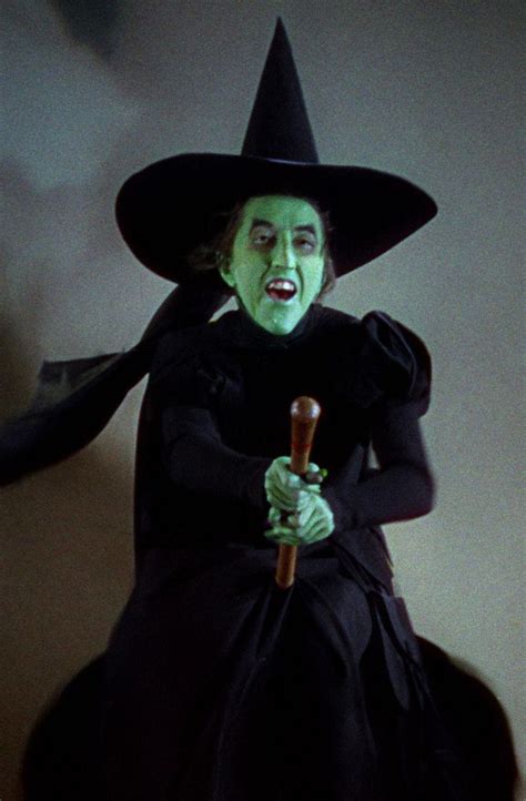 The role of the malicious witch in shaping the narrative of The Wizard of Oz